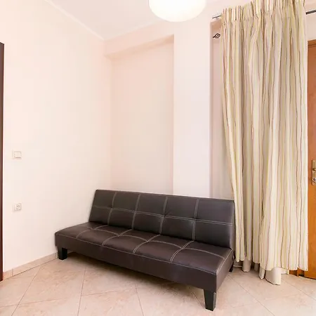 Gagos Apartment *